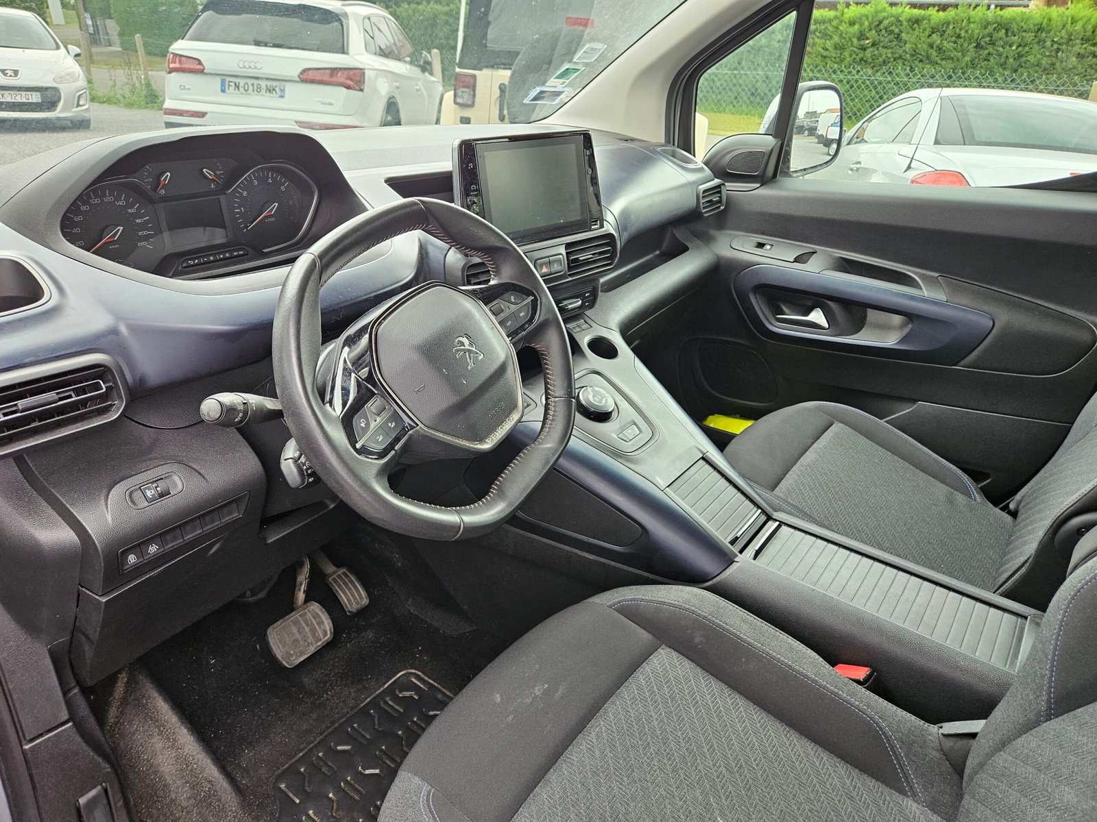 PEUGEOT RIFTER – Image 9