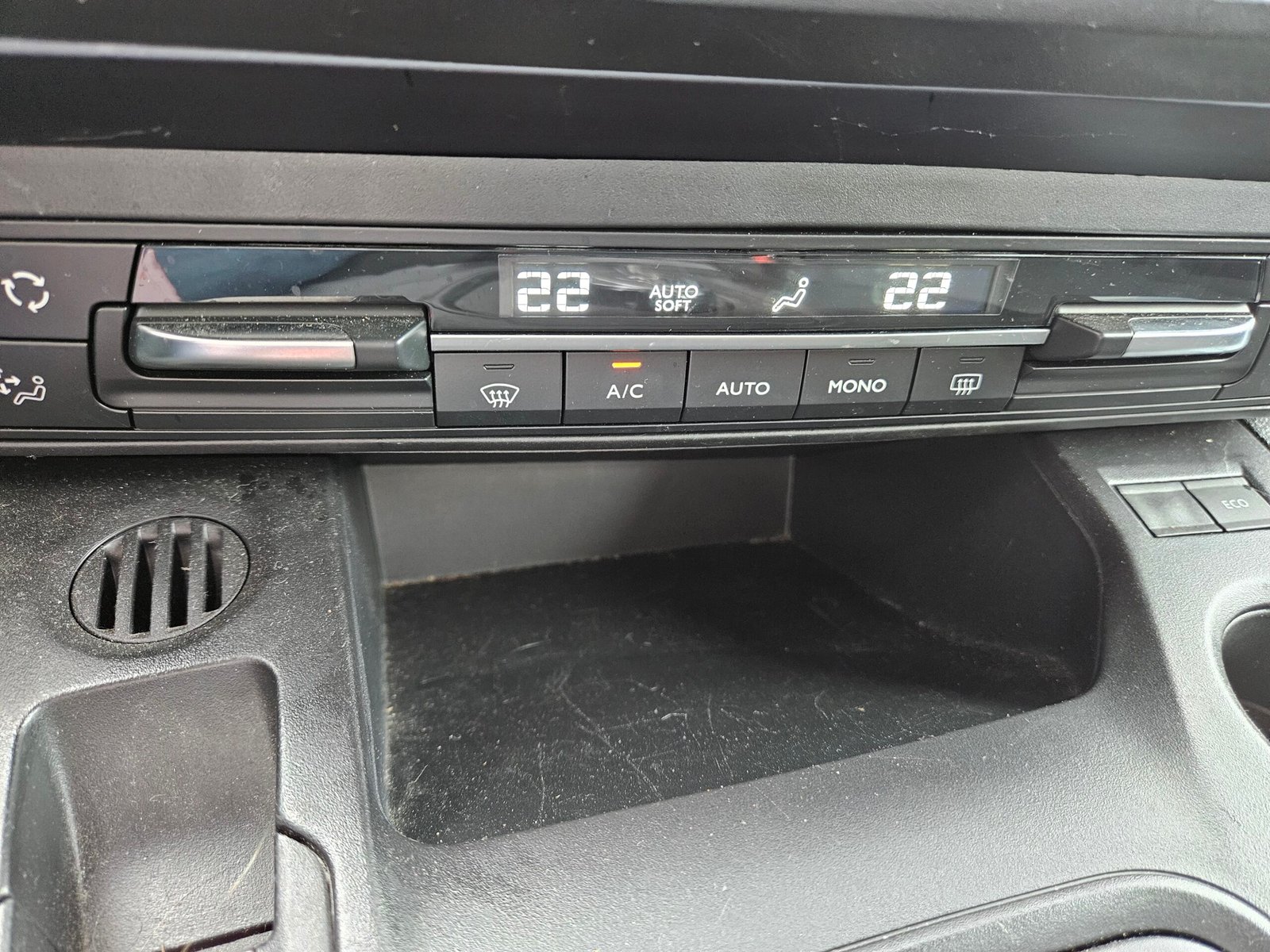 PEUGEOT RIFTER – Image 18